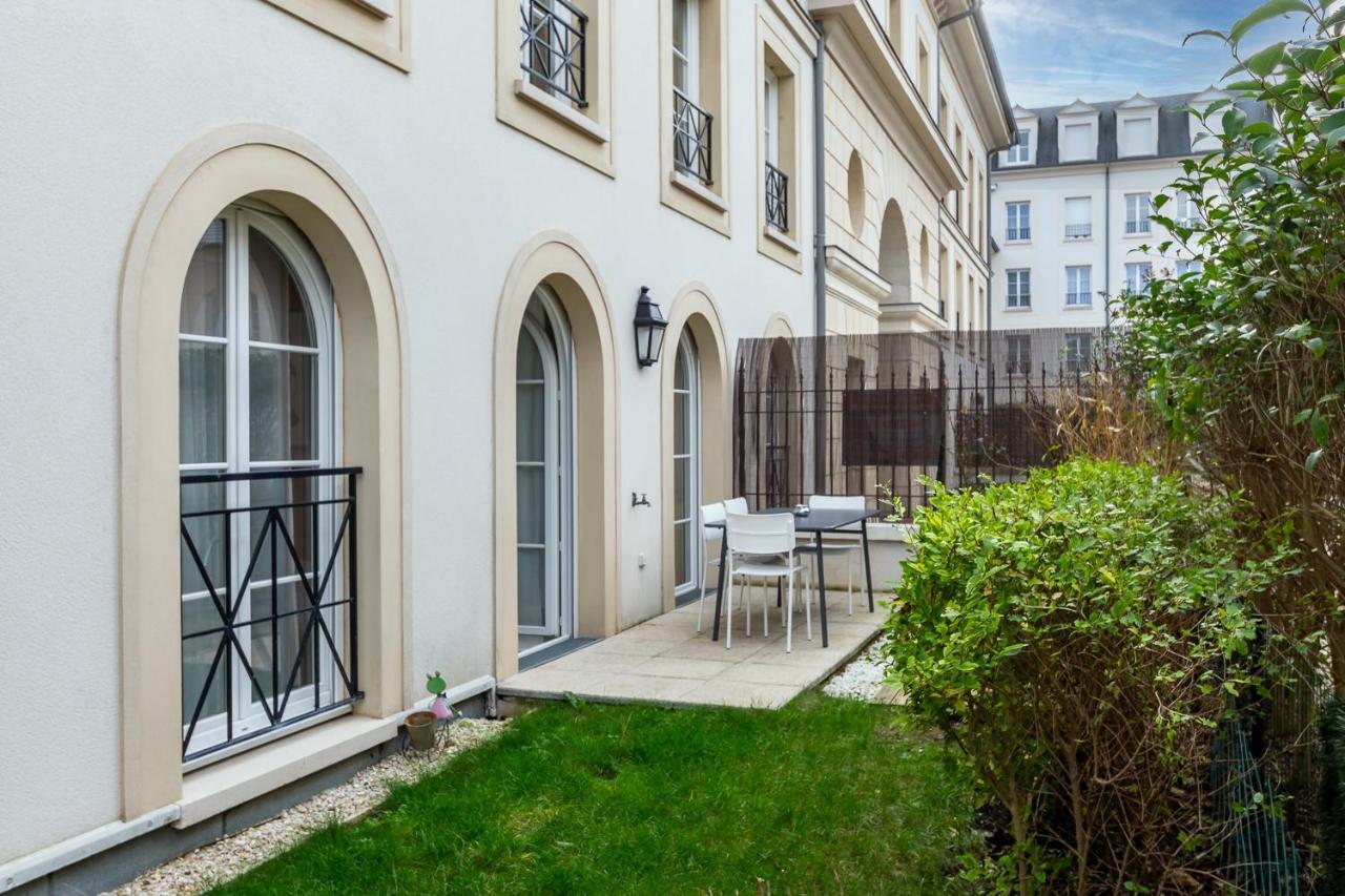 Apartment 2 Bedroomed Near Disneyland Paris With Garden Parking At Σερί Εξωτερικό φωτογραφία